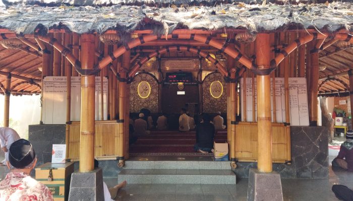 Masjid Bambu Cirebon, Miliki Suasana Sejuk di Tengah Teriknya Kota