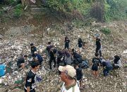 Kolaborasi Bersama: DLH dan Komunitas Gerakkan Aksi Bersih Sungai Cikalong