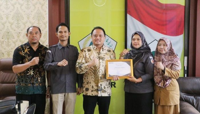 Tak Ada Sengketa Pilkada 2024, Ketua DPRD Kota Cirebon Apresiasi Kinerja Bawaslu