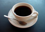 Membedah Mitos Bau Kopi di Malam Hari: Antara Aroma, Intuisi, dan Imajinasi