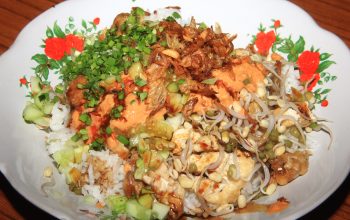 Nasi Lengko khas Cirebon