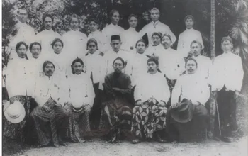 Pelajar STOVIA.
