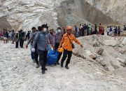 Jumlah Korban Longsor Gunung Kuda Bertambah, Jadi 17 Orang