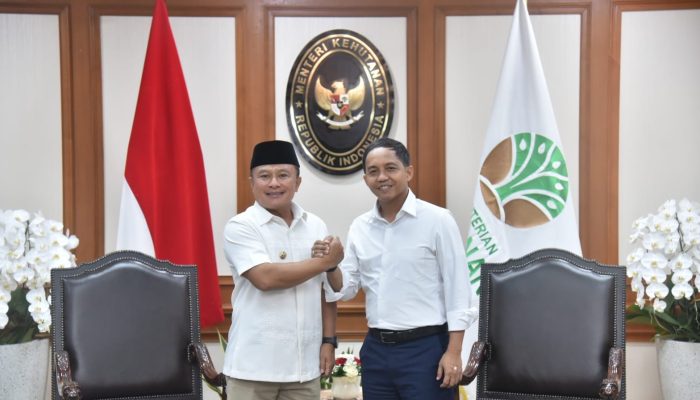 Pemkab Kuningan Perjuangkan Keadilan Ekologis dalam Audiensi dengan Menteri Kehutanan