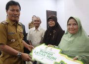 Pemkot Cirebon dan Baznas Salurkan Bantuan Rehab untuk 22 Rumah