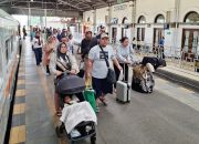 KAI Daop 3 Cirebon Layani 2 Juta Penumpang Selama Semester I 2025