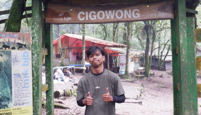 Olahraga Santai di Pos I Cigowong, Jalur Pendakian Favorit di Gunung Ciremai