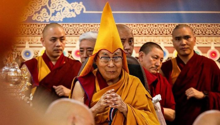 Dalai Lama: Pemimpin Spiritualitas Buddhis yang Mendunia