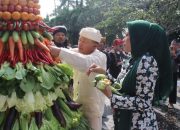 Tradisi Babarit Warnai Hari Jadi ke-527 Kabupaten Kuningan