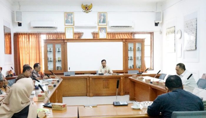 Bapemperda DPRD Kota Cirebon Evaluasi Capaian Propemperda tahun 2025