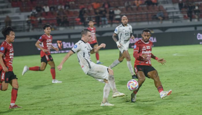 Persija Ditahan Imbang Bali United 1-1 di Super Liga