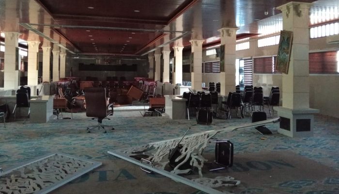 Pascakericuhan, Gedung DPRD Kota Cirebon Mulai Dibersihkan