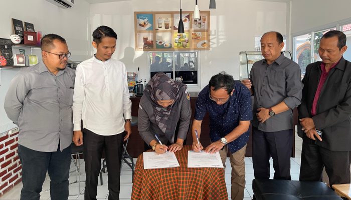 Komitmen Bersama Beri Pendidikan Demokrasi ke Pelajar