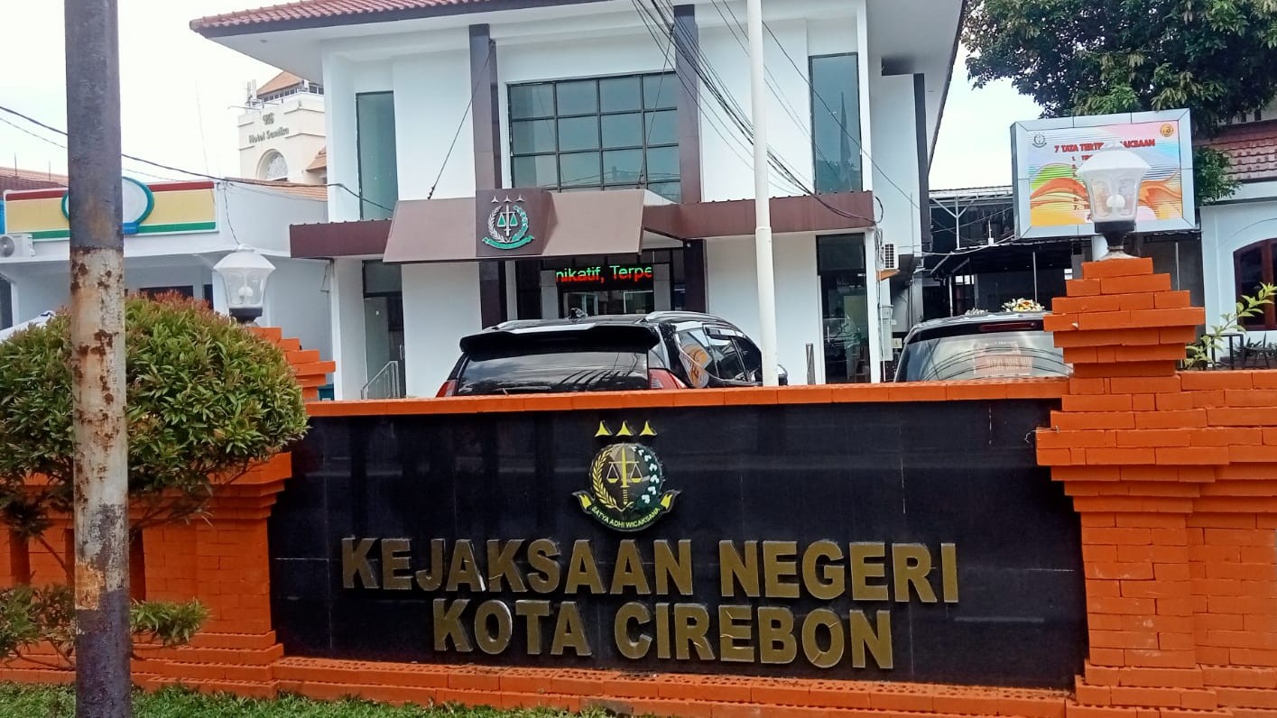 korupsi gedung setda