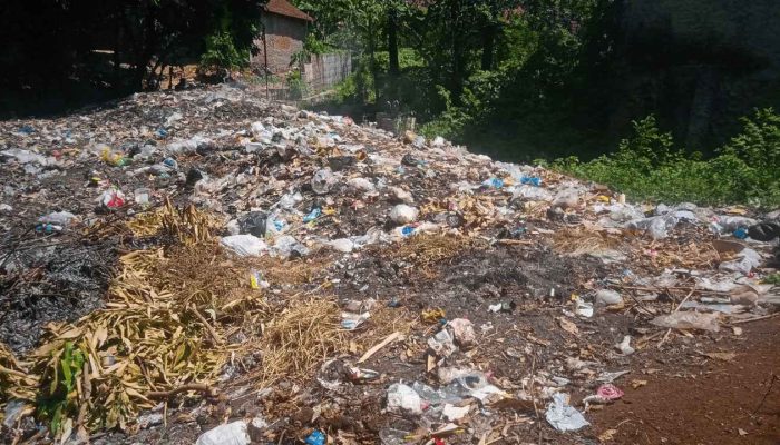 DLH Kota Cirebon Koordinasi Tangani Timbunan Sampah Liar di Wanacala