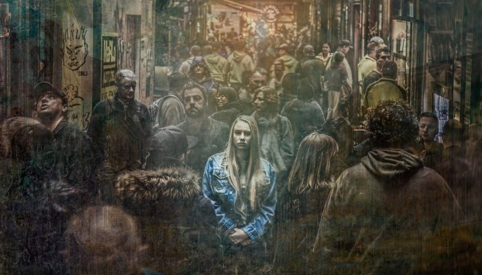 FOMO, JOMO, YOLO: Tiga Wajah Cemas Generasi Digital