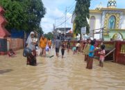 600 KK Mengungsi, Desa Gunung Sari Waled Terendam Banjir Akibat Luapan Sungai Ciberes