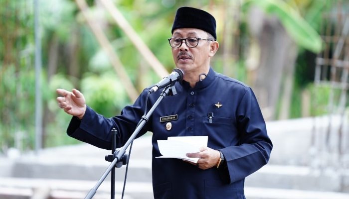 Wabup Indramayu Letakkan Batu Pertama Pembangunan Madrasah Al Islam di Mundakjaya