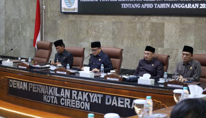 Sah! DPRD dan Pemerintah Daerah Setujui APBD Kota Cirebon Tahun 2026