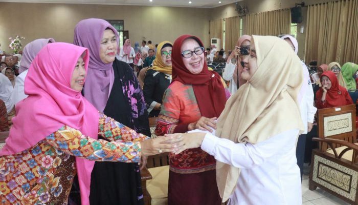 Wakil Wali Kota Cirebon: Guru Harus Terus Belajar, Mengajar dengan Hati, dan Berani Berinovasi