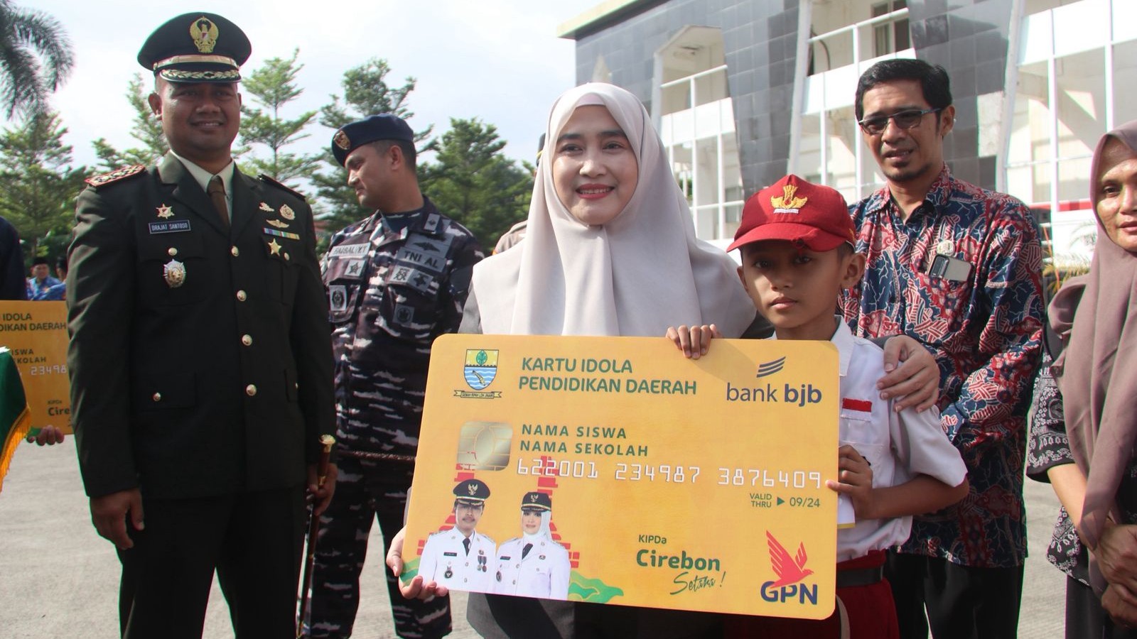 kartu idola pendidikan