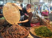 Sejumlah Harga Bahan Pokok di Kota Cirebon Turun, Cabai dan Minyak Kita Alami Penurunan