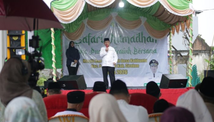 Safari Ramadan, Bupati Imron Ajak Warga Jaga Lingkungan