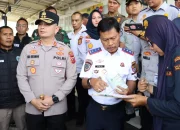 Wali Kota Cirebon Pimpin Ramp Check Bus di Terminal Harjamukti Jelang Mudik Lebaran