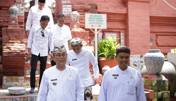 Jelang Hari Jadi ke-544, Pemkab Cirebon Gelar Ziarah dan Napak Tilas