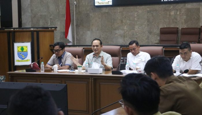 DPRD Kota Cirebon Perjuanhkan Nasib PPPK Paruh Waktu, Pastikan Tidak Ada yang Dirumahkan